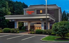 Hampton Inn Hartford Airport